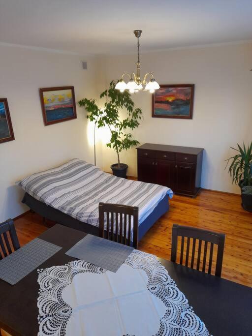 Bronowice- Parter Domu Apartment Krakow Exterior photo